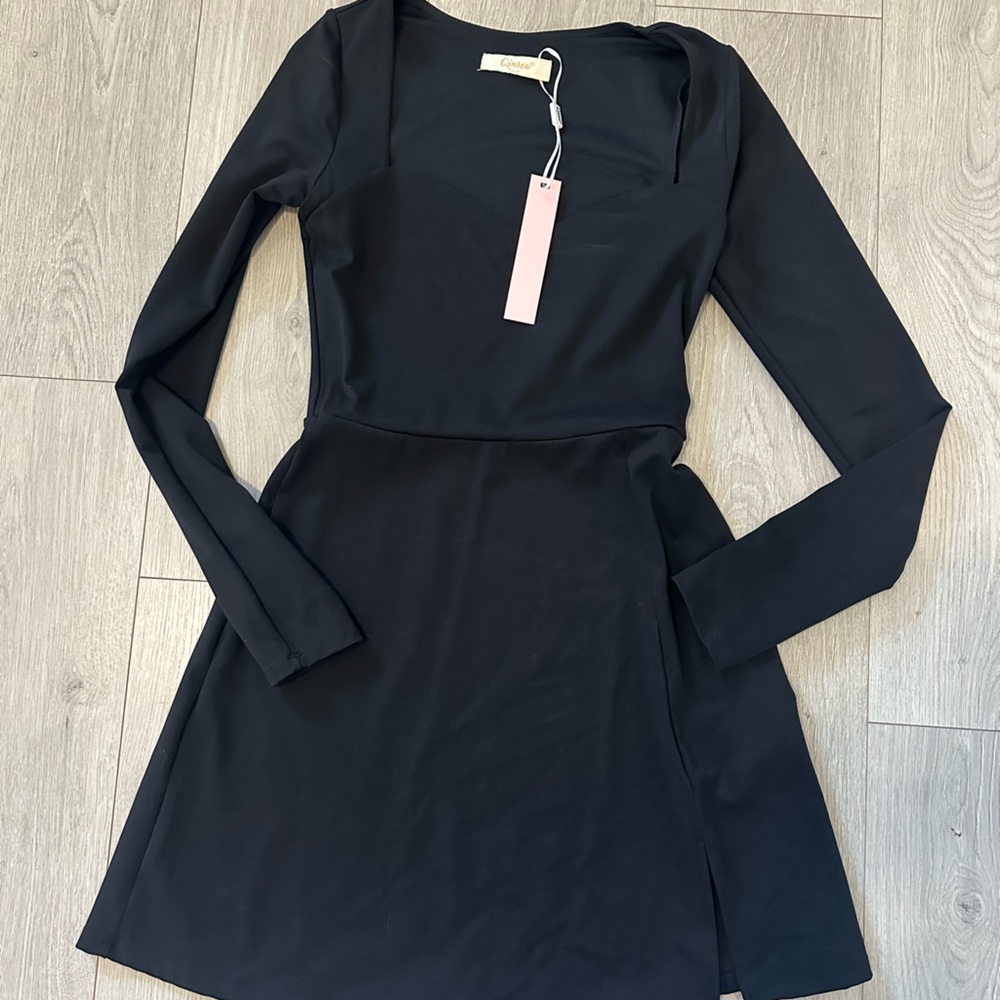 Elegant Black Long Sleeve Dress